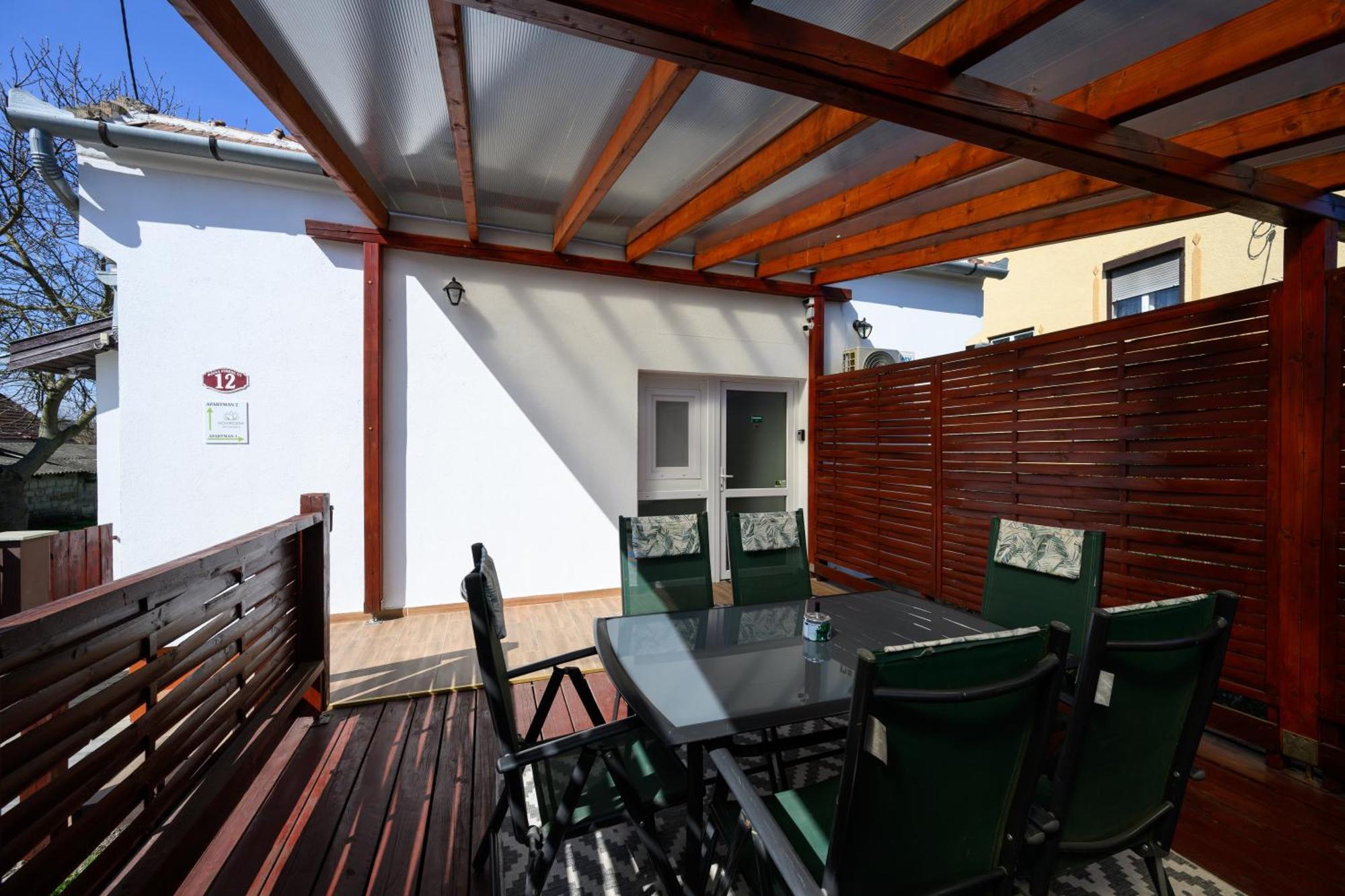 Hotel Koevirozsa Pihenohaz Demjén Exteriér fotografie